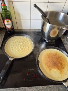 Les crêpes en cours de préparation